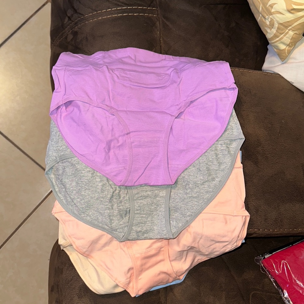 Quenz women cotton underwear high waist soft brief Paris’s for women.